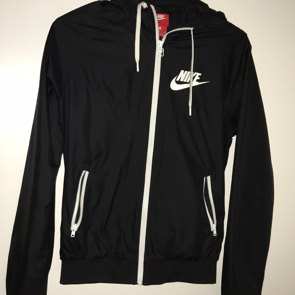 Nike windbreaker